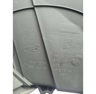 GUANTERA FORD FIESTA (CNN)... 2