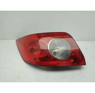 PILOTO TRASERO IZQUIERDO...