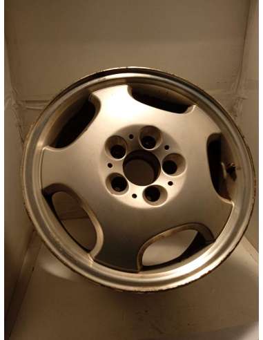 LLANTA - 761520 / A2104010402