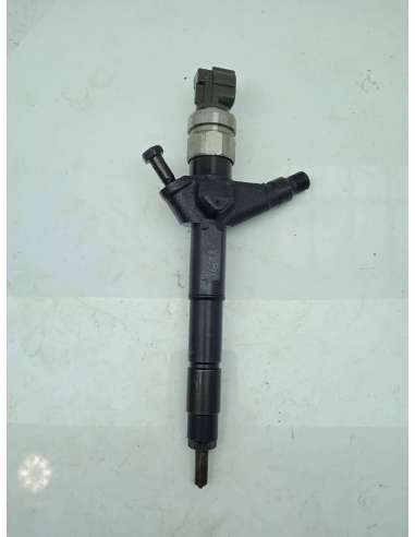 INYECTOR NISSAN ALMERA TINO (V10M) -...