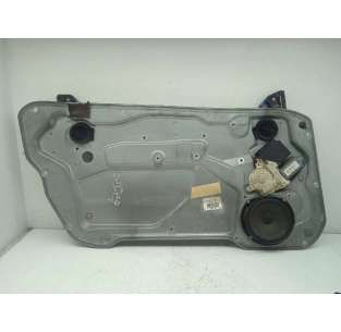 ELEVALUNAS DELANTERO...