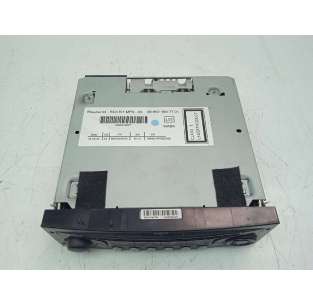 SISTEMA AUDIO / RADIO CD... 2