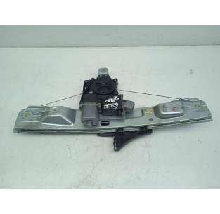 ELEVALUNAS TRASERO...