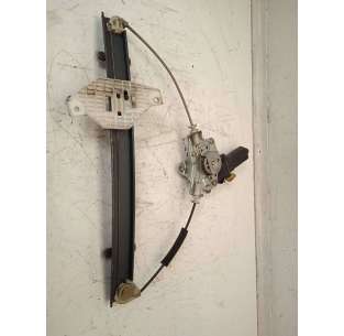 ELEVALUNAS DELANTERO... 2