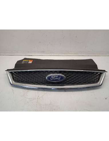 REJILLA DELANTERA FORD FOCUS BERLINA...