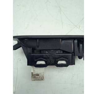 MANDO ELEVALUNAS TRASERO... 2