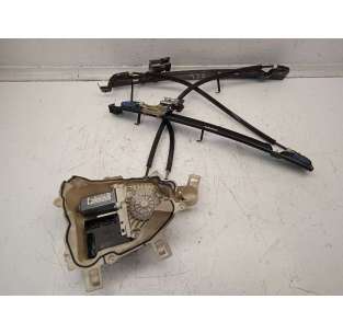 ELEVALUNAS DELANTERO...