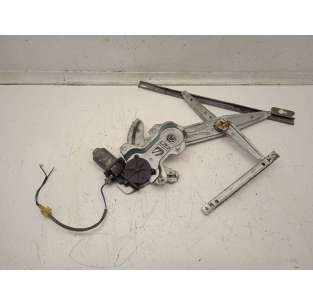 ELEVALUNAS DELANTERO...