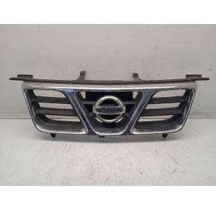 REJILLA DELANTERA NISSAN...