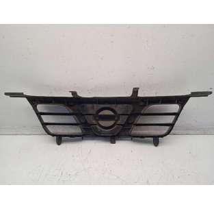 REJILLA DELANTERA NISSAN... 2