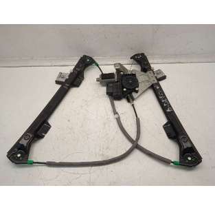 ELEVALUNAS DELANTERO...