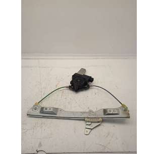 ELEVALUNAS DELANTERO...