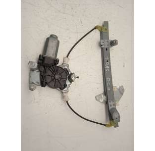 ELEVALUNAS TRASERO DERECHO...