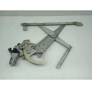 ELEVALUNAS DELANTERO...