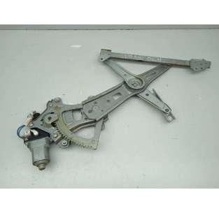 ELEVALUNAS TRASERO DERECHO...