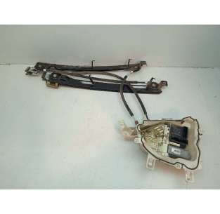 ELEVALUNAS DELANTERO...