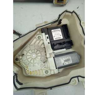 ELEVALUNAS DELANTERO... 2