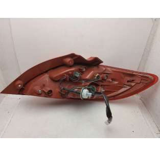 PILOTO TRASERO IZQUIERDO... 2