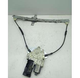 ELEVALUNAS DELANTERO...