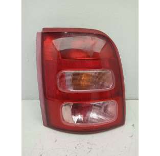 PILOTO TRASERO IZQUIERDO...