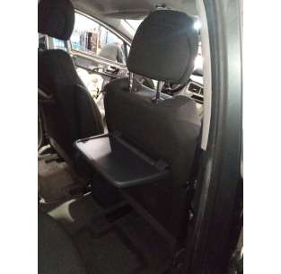 ASIENTO DELANTERO DERECHO... 2