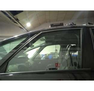 LUNA DELANTERA IZQUIERDA...