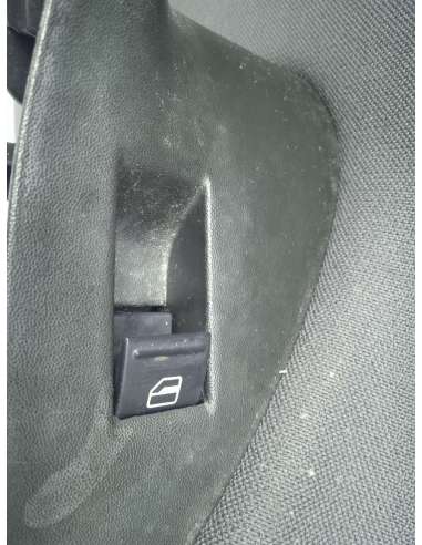 MANDO ELEVALUNAS TRASERO DERECHO SEAT...