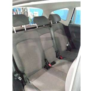 ASIENTOS TRASEROS SEAT...