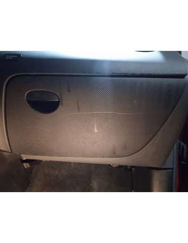 GUANTERA SEAT ALTEA XL (5P5) - 777699