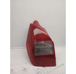 PILOTO TRASERO IZQUIERDO...