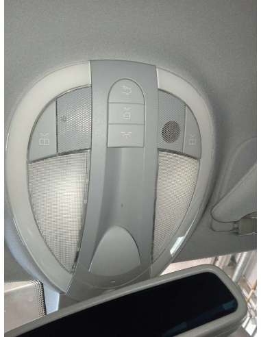 LUZ INTERIOR MERCEDES-BENZ CLASE E...