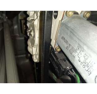 ELEVALUNAS TRASERO... 2