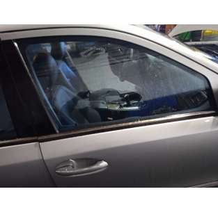 LUNA DELANTERA DERECHA...