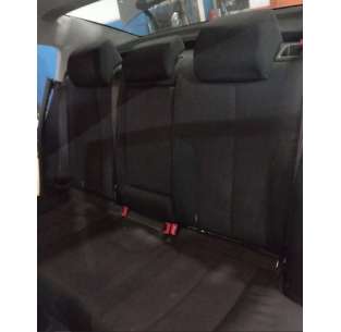 ASIENTOS TRASEROS...