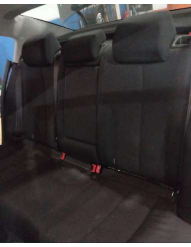ASIENTOS TRASEROS VOLKSWAGEN PASSAT...