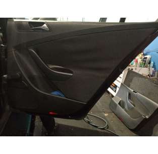 GUARNECIDO PUERTA TRASERA...