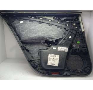 GUARNECIDO PUERTA TRASERA... 2