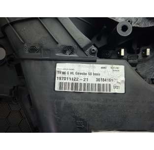 GUARNECIDO PUERTA TRASERA... 2