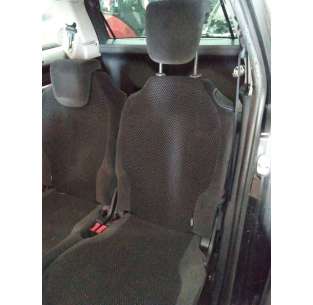 ASIENTOS TRASERO IZQUIERDO...