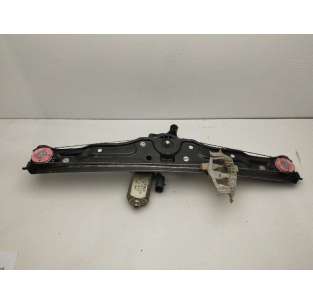 ELEVALUNAS DELANTERO... 2