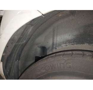 PASO RUEDA LANCIA YPSILON... 2