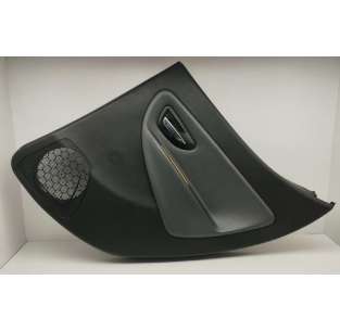 GUARNECIDO PUERTA TRASERA...