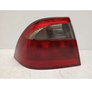 PILOTO TRASERO IZQUIERDO...