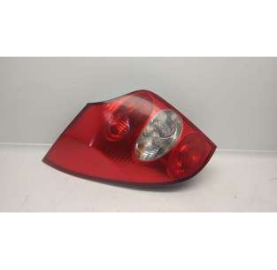 PILOTO TRASERO IZQUIERDO...