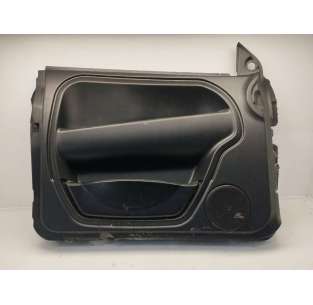 GUARNECIDO PUERTA DELANTERA...