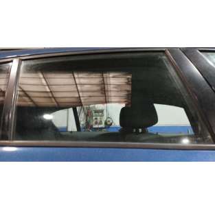 LUNA TRASERA DERECHA BMW...