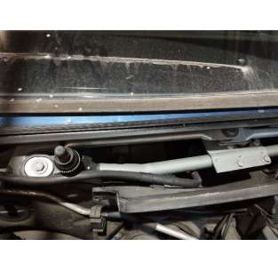 MOTOR LIMPIA DELANTERO BMW... 2