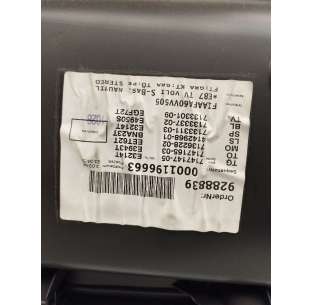 GUARNECIDO PUERTA DELANTERA... 2