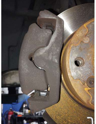 PINZA DE FRENO DELANTERA DERECHA BMW...
