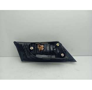 PILOTO TRASERO DERECHO... 2